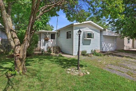 Photo of 23 Falling Creek Drive, Janesville, WI 53548 (MLS # 2007446)