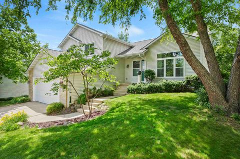Photo of 10 Byars Circle, Madison, WI 53719 (MLS # 2026507)