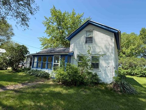 Photo of 100 N Patten Street, Avoca, WI 53506 (MLS # 2024139)