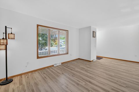 Tiny photo for 809 Southbound Drive, DeForest, WI 53532 (MLS # 2013442)