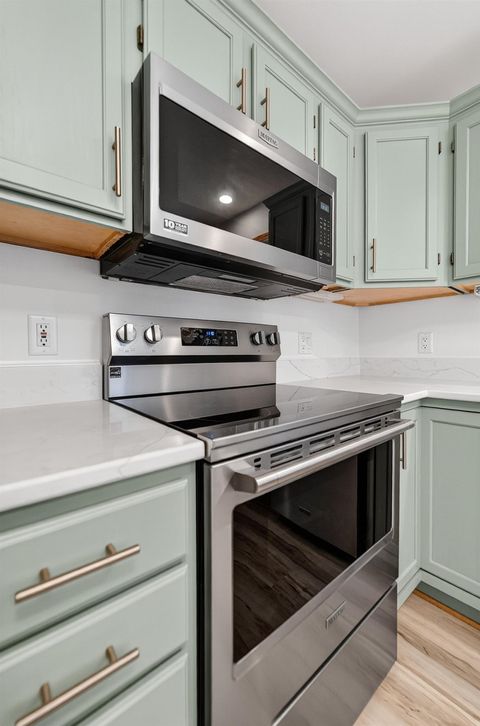 Tiny photo for 809 Southbound Drive, DeForest, WI 53532 (MLS # 2013442)