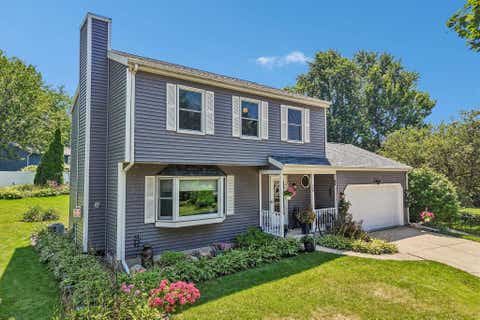 Photo of 26 Sage Circle, Madison, WI 53704 (MLS # 2030031)