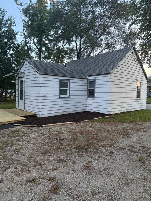 Tiny photo for 1304 S 11th Street, Prairie Du Chien, WI 53821 (MLS # 2012405)