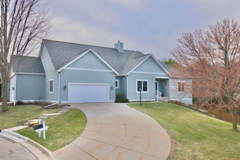 Photo of 21 Settler Hill Circle, Madison, WI 53717 (MLS # 2019705)