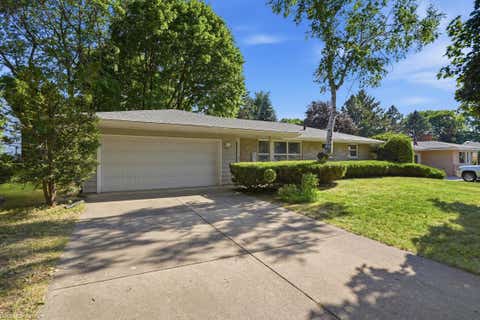 Photo of 1913 Windom Way, Madison, WI 53704 (MLS # 2029196)