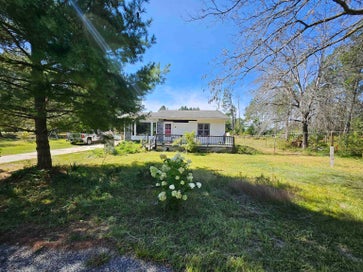 N8995 Deer Path New Lisbon WI 53950