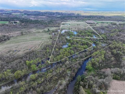 Photo of 100.54 Acres Katuin Road, La Valle, WI 53941 (MLS # 2022091)