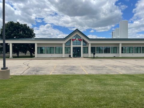 Photo of 425 Roosevelt Street, Lancaster, WI 53813 (MLS # 1979093)