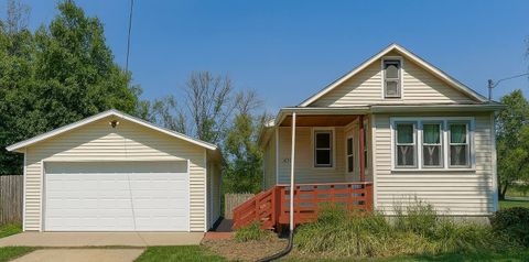 Photo of 302 Koster Street, Madison, WI 53713 (MLS # 2012567)