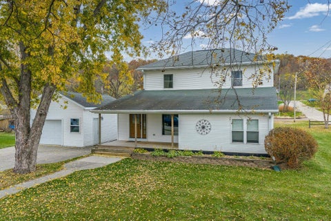 Photo of 318 E Walnut Street, North Freedom, WI 53951 (MLS # 2035540)