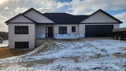 Photo of 495 Foxfield Court, Oregon, WI 53575 (MLS # 2014964)