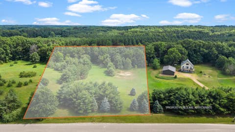 Photo of 191 Fish Court, Oxford, WI 53952 (MLS # 2026967)