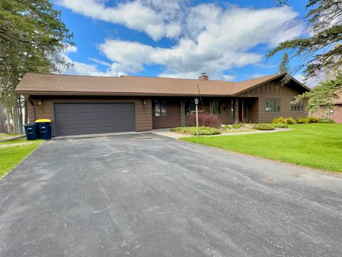Photo of 725 Lake Shore Drive, Rhinelander, WI 54501 (MLS # 2023413)