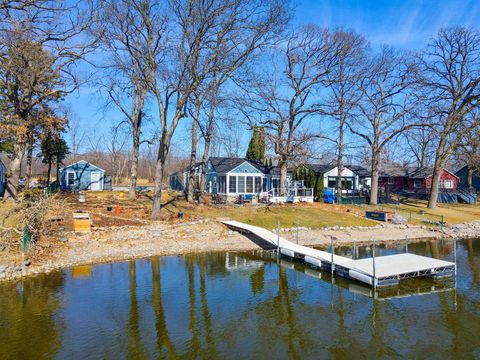 Photo of 382 E Richardson Springs Road, Edgerton, WI 53534 (MLS # 2018573)