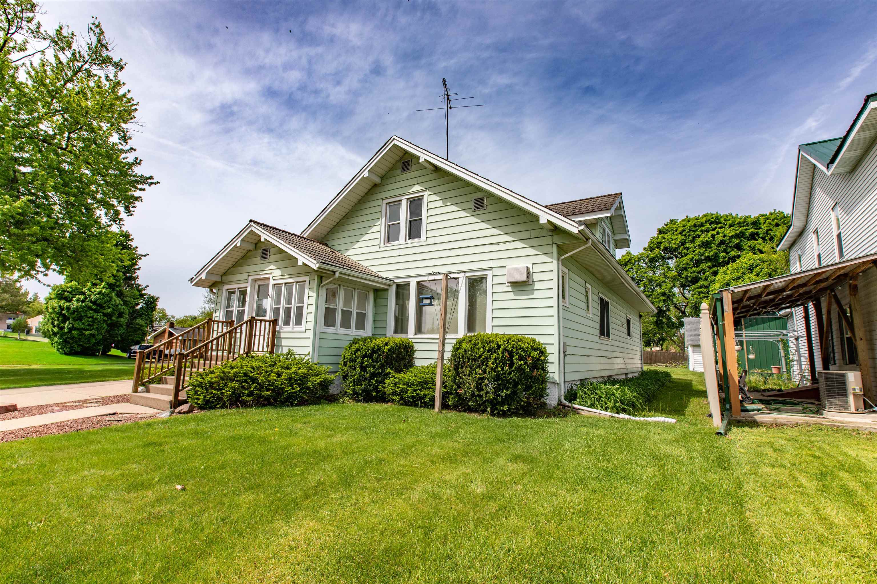 314 S Iowa Street