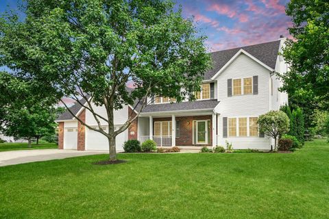 Photo of 3058 Saddle Brooke Trail, Sun Prairie, WI 53590 (MLS # 2026864)