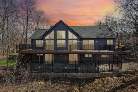 Photo of 54 Lookout Ridge, Wisconsin Dells, WI 53965 (MLS # 2019722)
