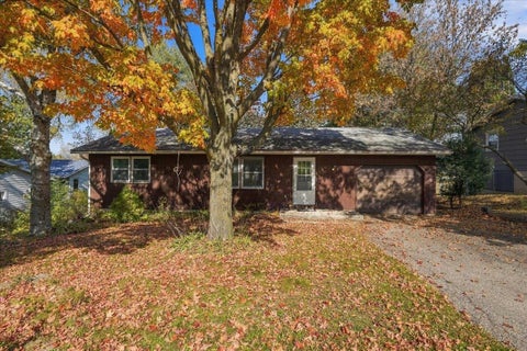 Photo of 110 Nygard Street, Madison, WI 53713 (MLS # 2035145)