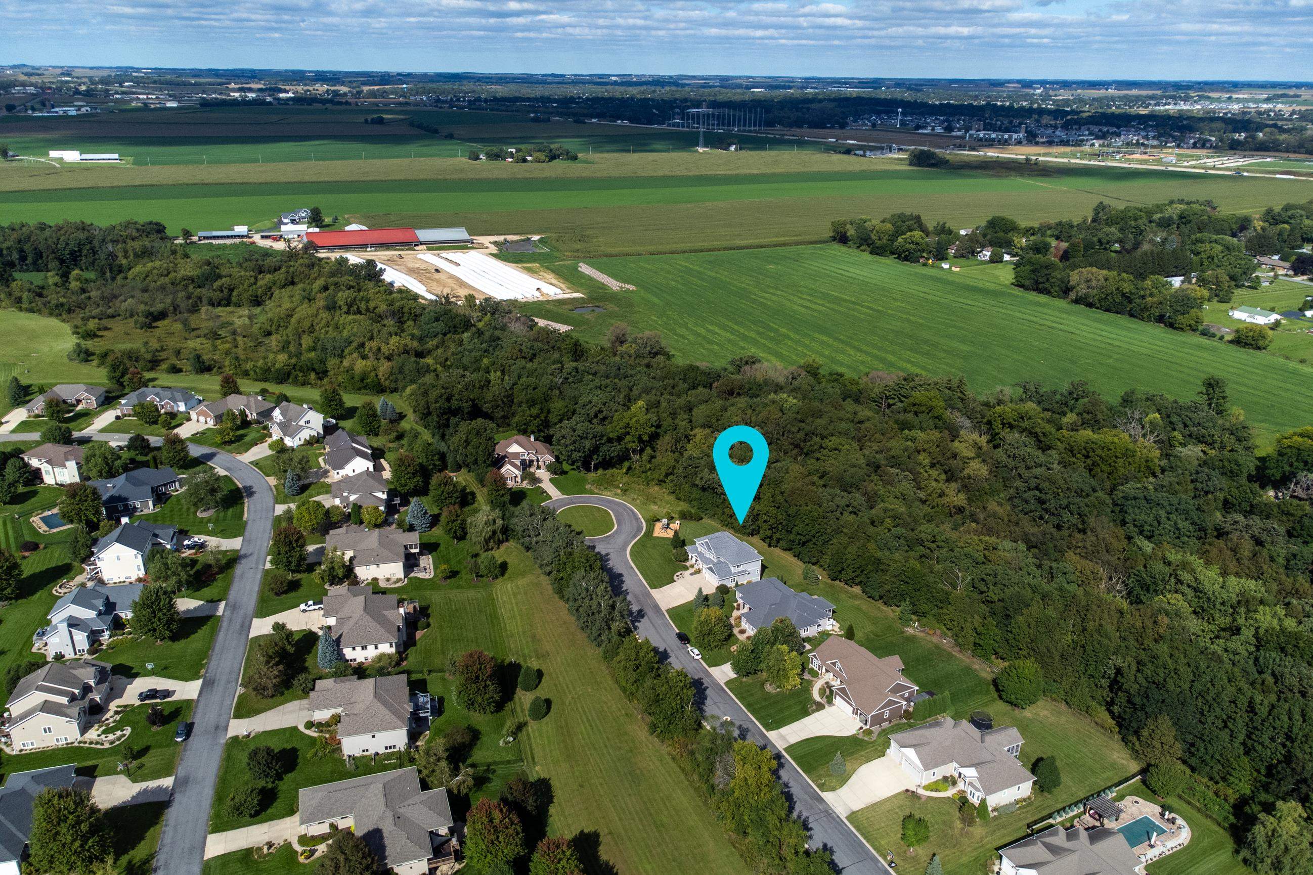 6432 Nature Cove Trail
