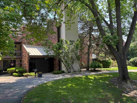 Photo of 2470 W Good Hope Road 168 #168, Glendale, WI 53209 (MLS # 2001542)