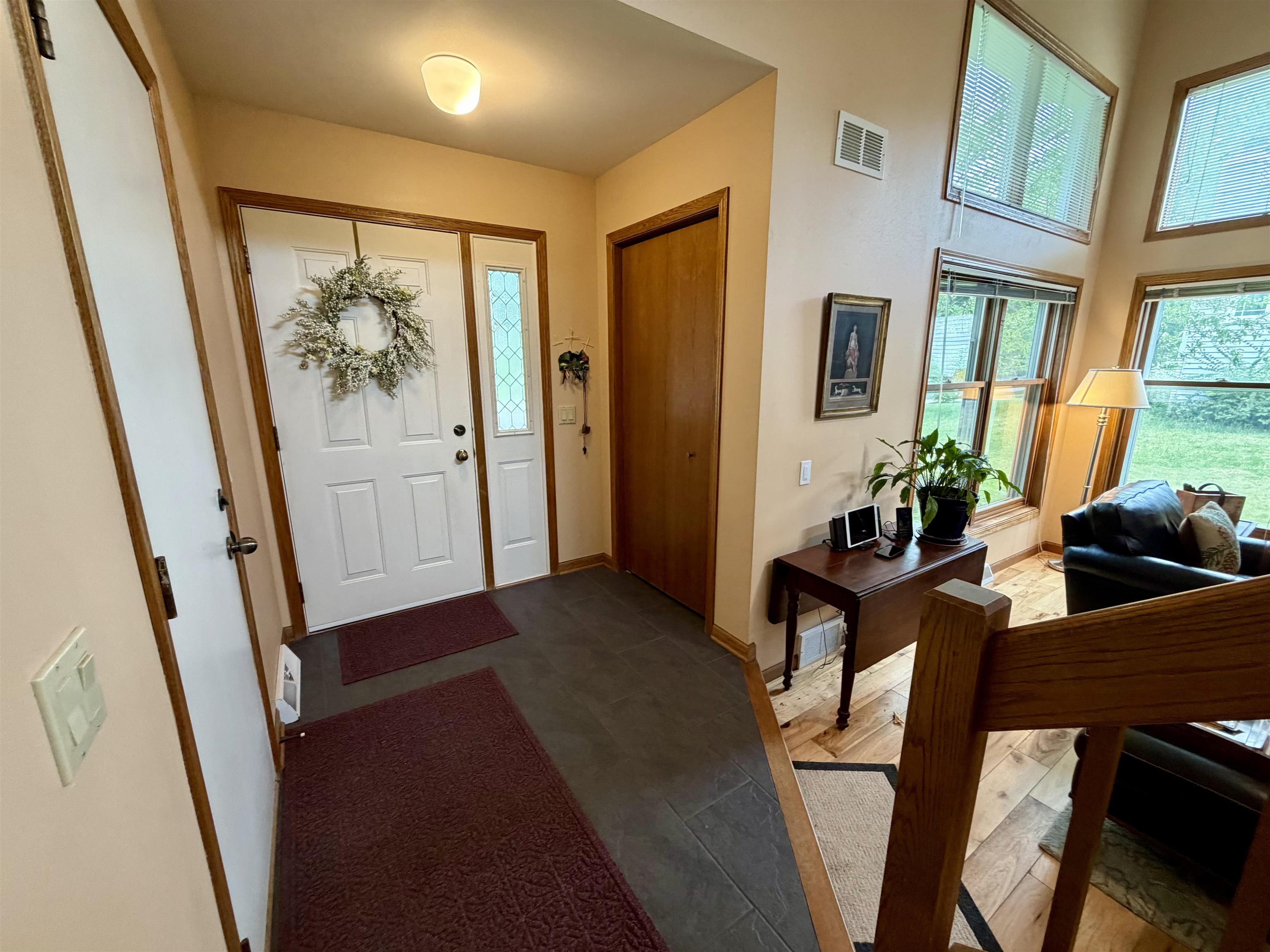 2809 Maple View Drive