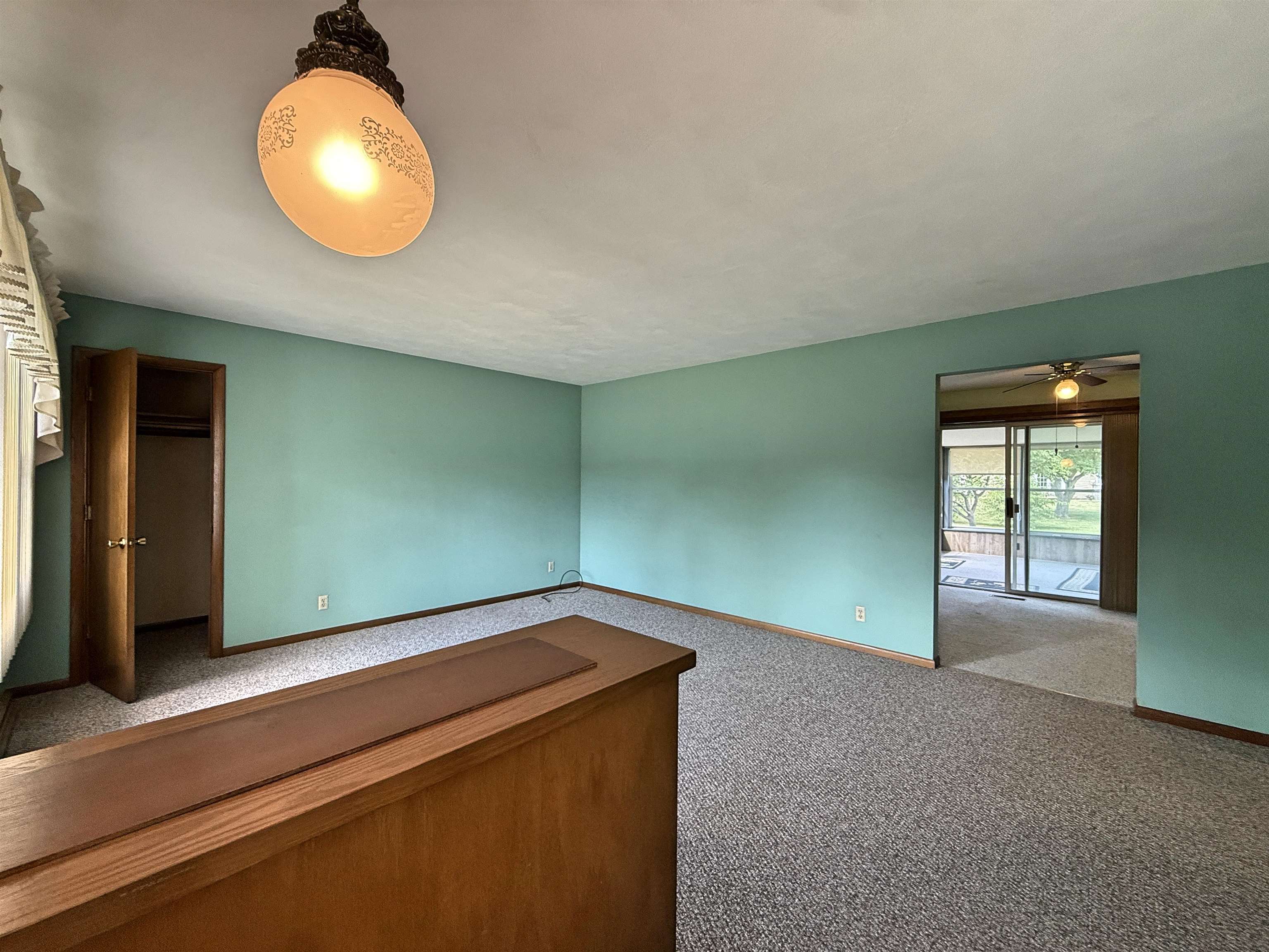 1429 N Pontiac Drive