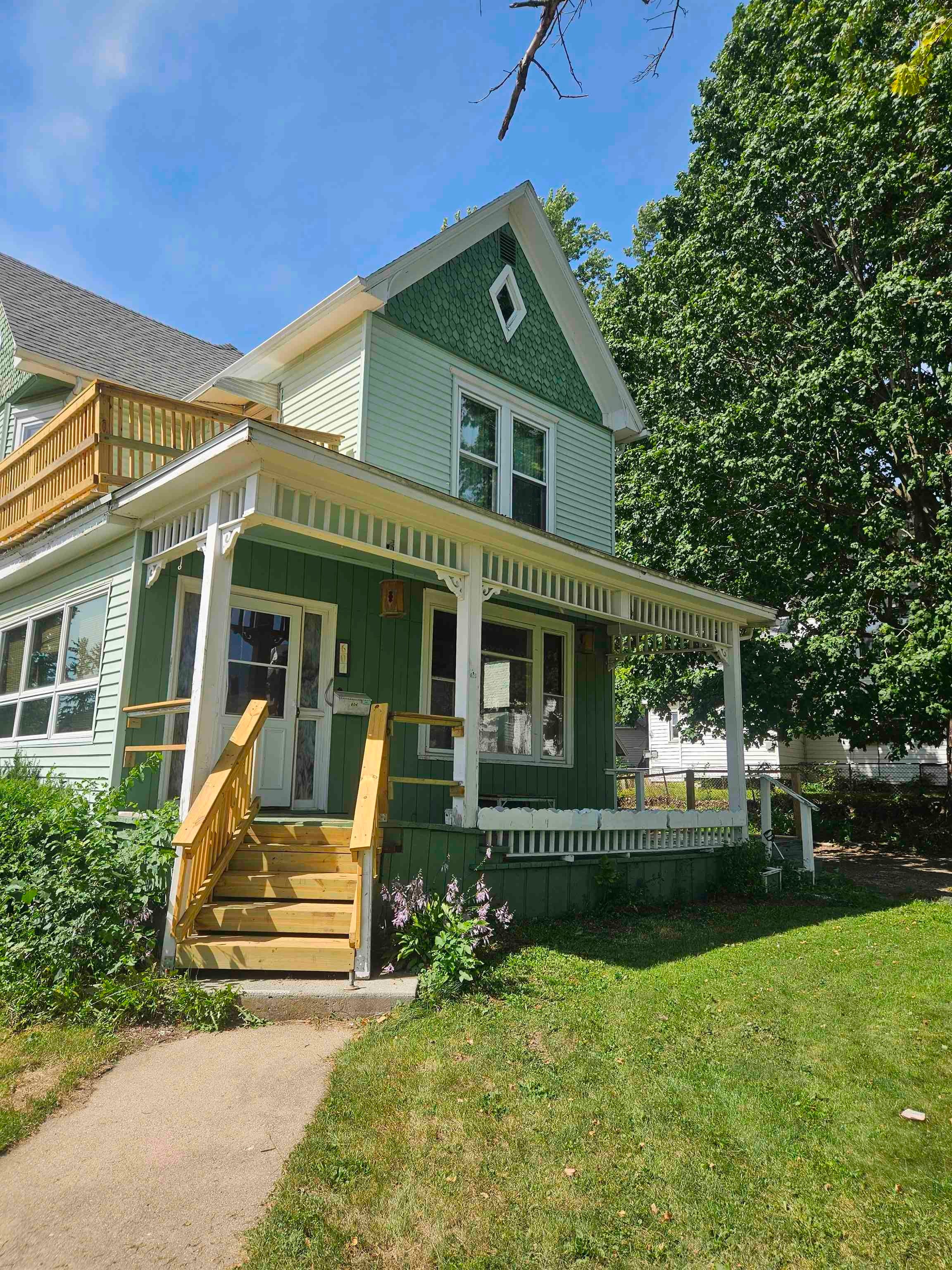604 Keep Street
