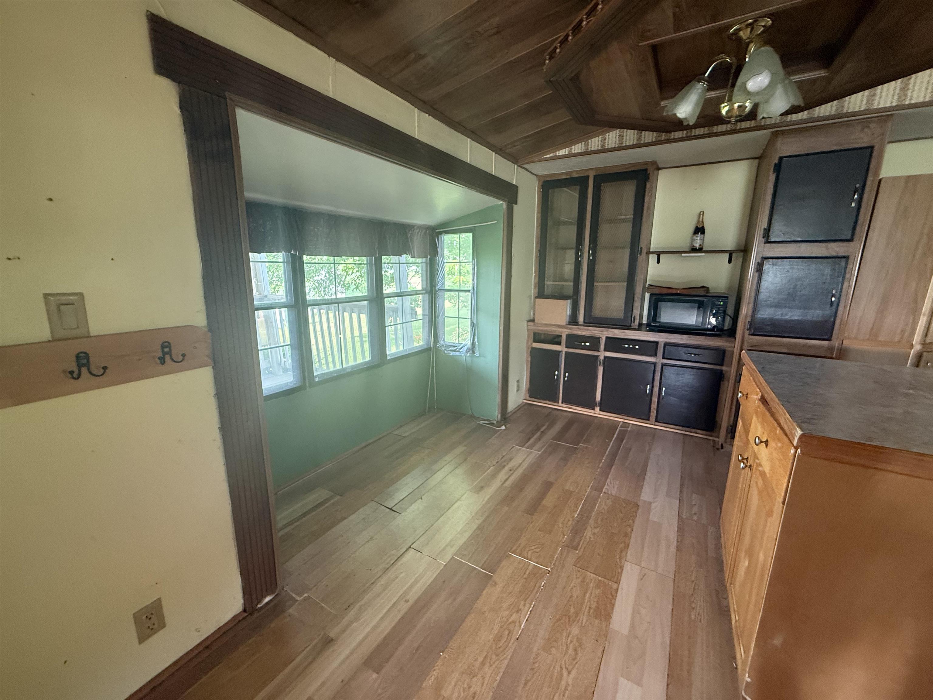 33455 Industrial Drive - Photo 2