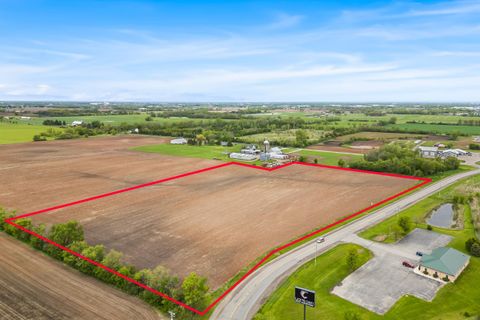 Tiny photo for 1600 Planeview Drive, Oshkosh, WI 54904 (MLS # 2000331)