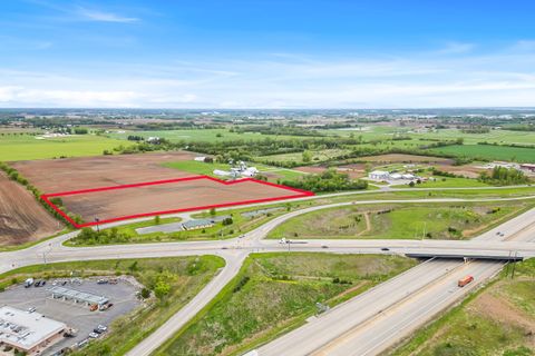 Tiny photo for 1600 Planeview Drive, Oshkosh, WI 54904 (MLS # 2000331)