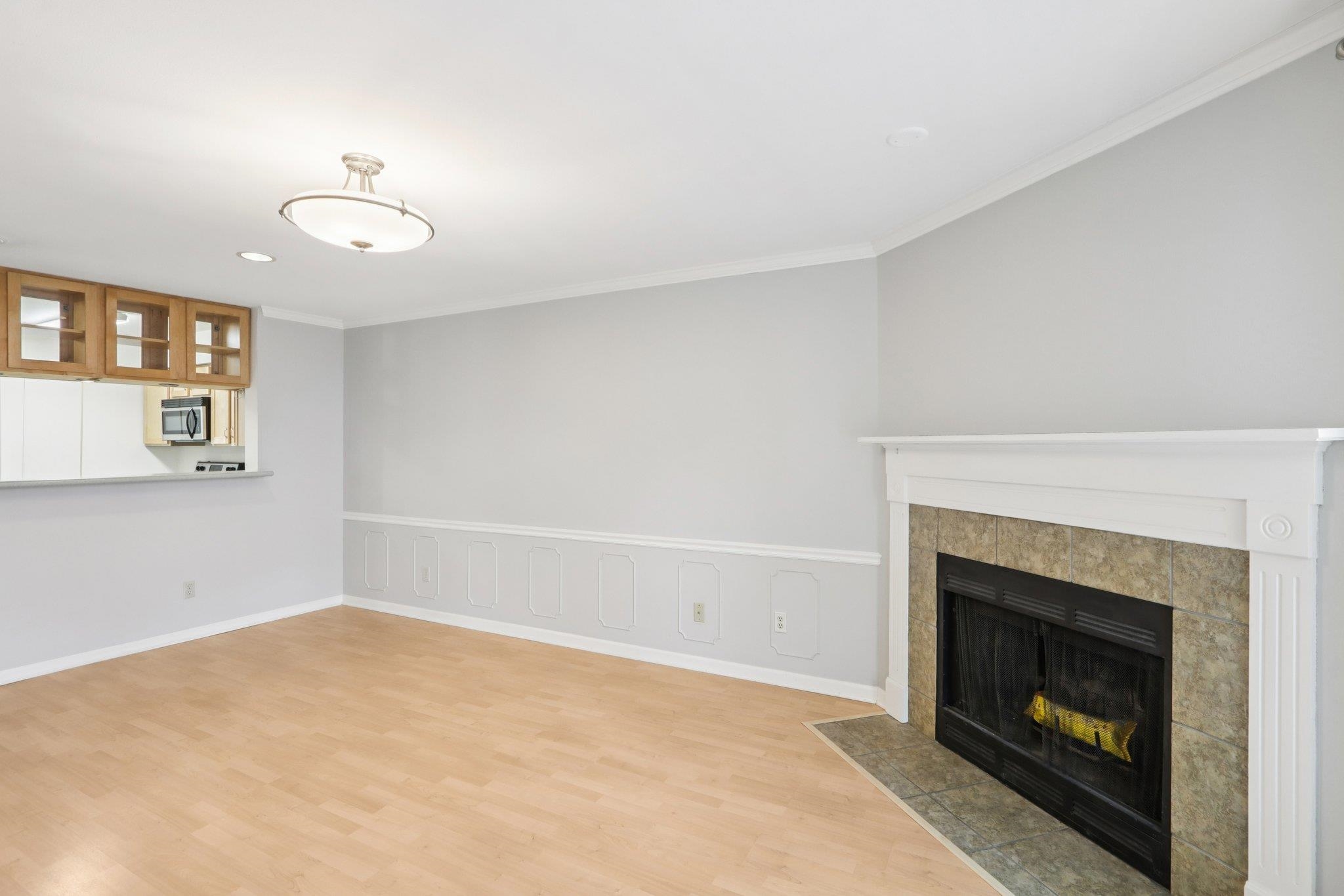 809 Harbor House Drive 4