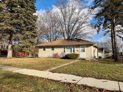 Photo of 1934 Liberty Lane, Janesville, WI 53545 (MLS # 2014714)