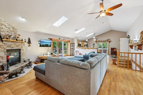 Tiny photo for 102 Cheney Avenue, Endeavor, WI 53930 (MLS # 2004073)