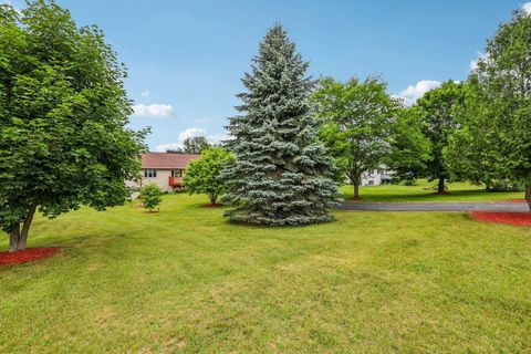Tiny photo for 102 Cheney Avenue, Endeavor, WI 53930 (MLS # 2004073)