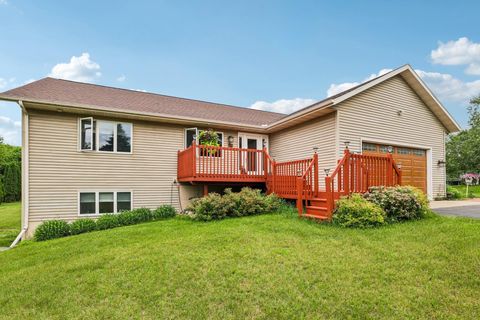 Tiny photo for 102 Cheney Avenue, Endeavor, WI 53930 (MLS # 2004073)