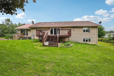 Tiny photo for 102 Cheney Avenue, Endeavor, WI 53930 (MLS # 2004073)