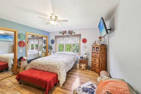 Tiny photo for 102 Cheney Avenue, Endeavor, WI 53930 (MLS # 2004073)