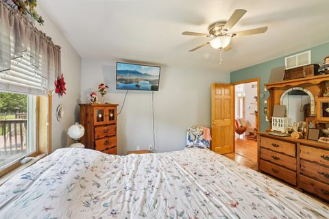 Tiny photo for 102 Cheney Avenue, Endeavor, WI 53930 (MLS # 2004073)