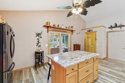 Tiny photo for 102 Cheney Avenue, Endeavor, WI 53930 (MLS # 2004073)