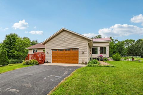 Tiny photo for 102 Cheney Avenue, Endeavor, WI 53930 (MLS # 2004073)