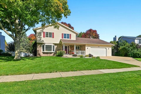 Photo of 1602 Manchester Crossing, Waunakee, WI 53597 (MLS # 2034576)