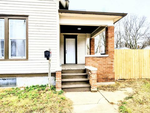 Tiny photo for 717 Vernon Avenue, Beloit, WI 53511 (MLS # 2013467)