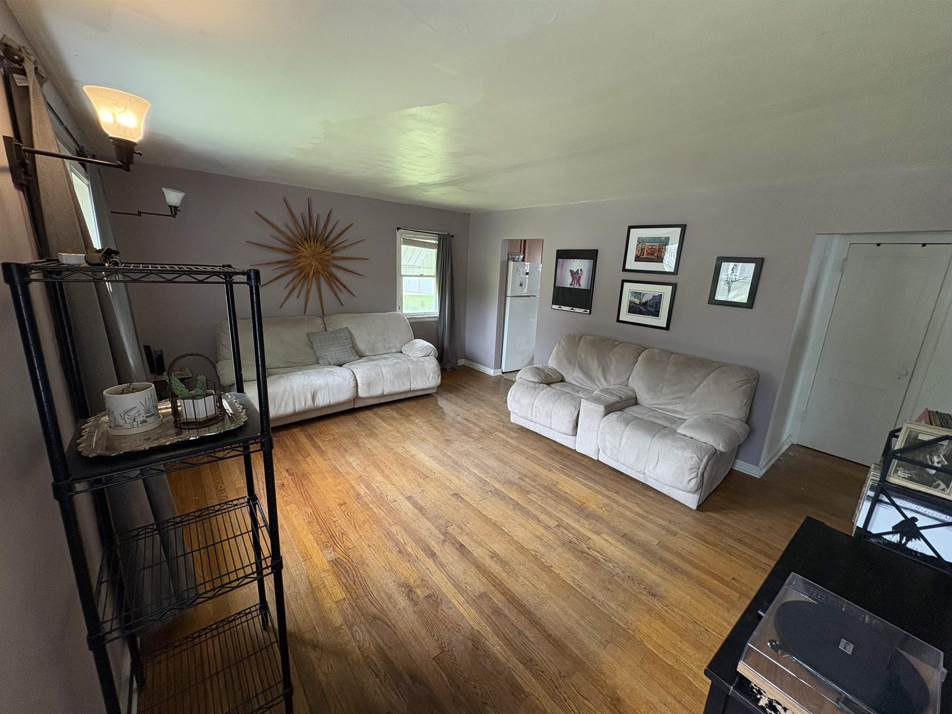 3805 Dennett Drive