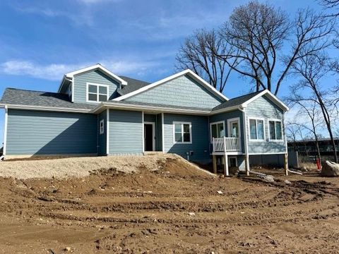 Photo of 4159 Fox Forest Way, Deforest, WI 53532 (MLS # 2014632)