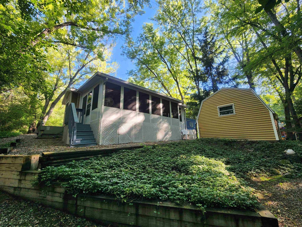 4046638151 Eric Kim's Listings