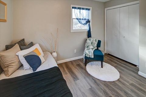 Tiny photo for 10 Ammerman Circle, Madison, WI 53716 (MLS # 2012475)