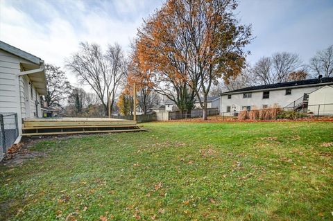 Tiny photo for 10 Ammerman Circle, Madison, WI 53716 (MLS # 2012475)