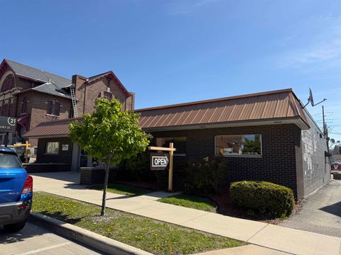 Photo of 215 N Spring Street, Beaver Dam, WI 53916 (MLS # 1933810)