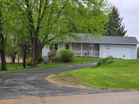Photo of 4680 W Rutland Road, Brooklyn, WI 53521 (MLS # 2021905)