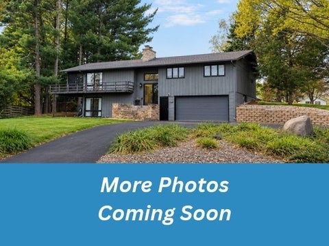 Photo of 1725 Elizabeth Street, Baraboo, WI 53913 (MLS # 2035347)